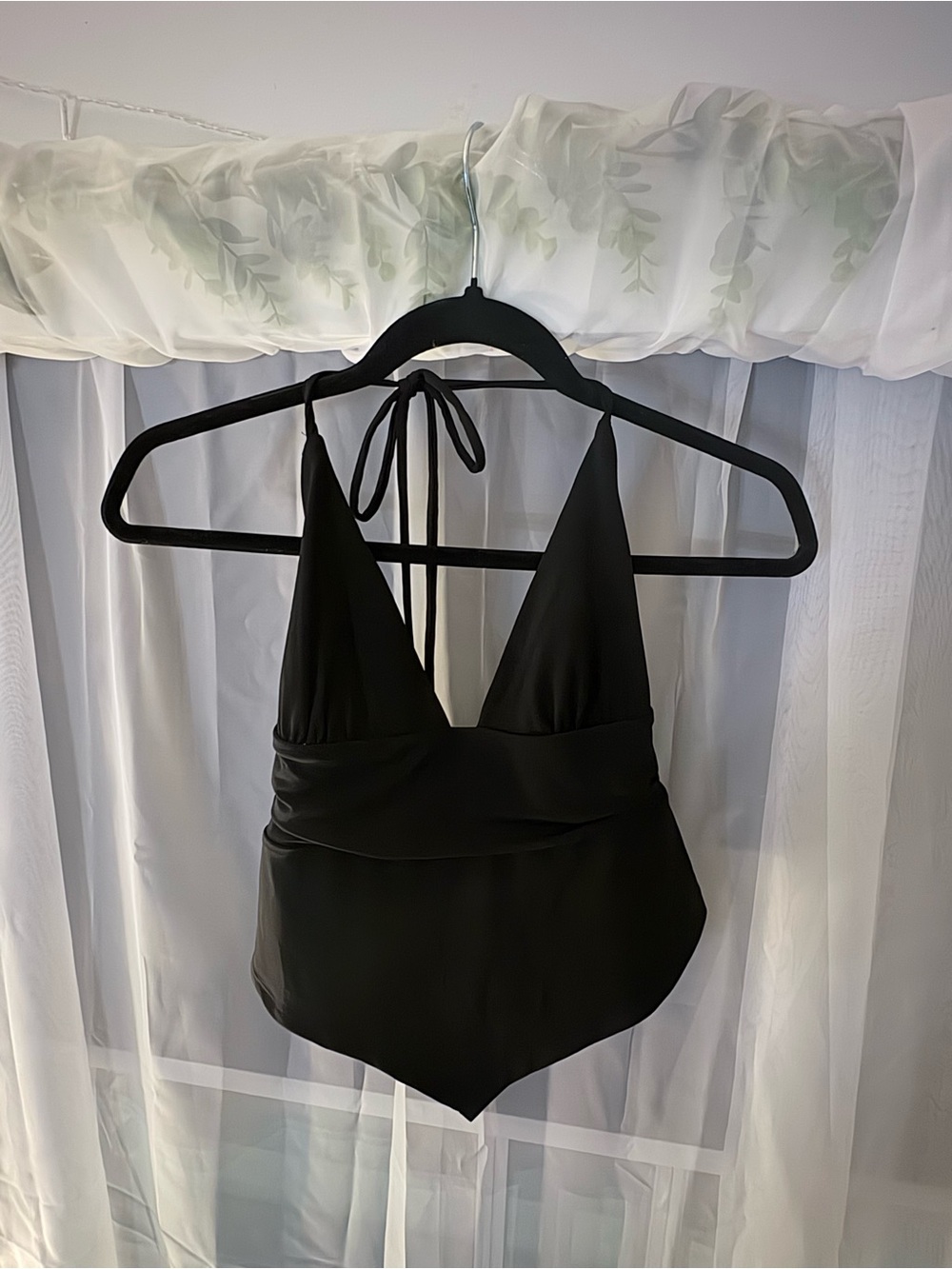 Black Women’s Garage top